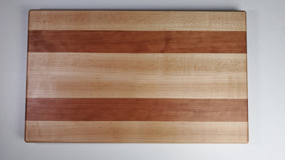 Maple and Cherry Cutting Board - Nathan's Woodcrafts, LLC